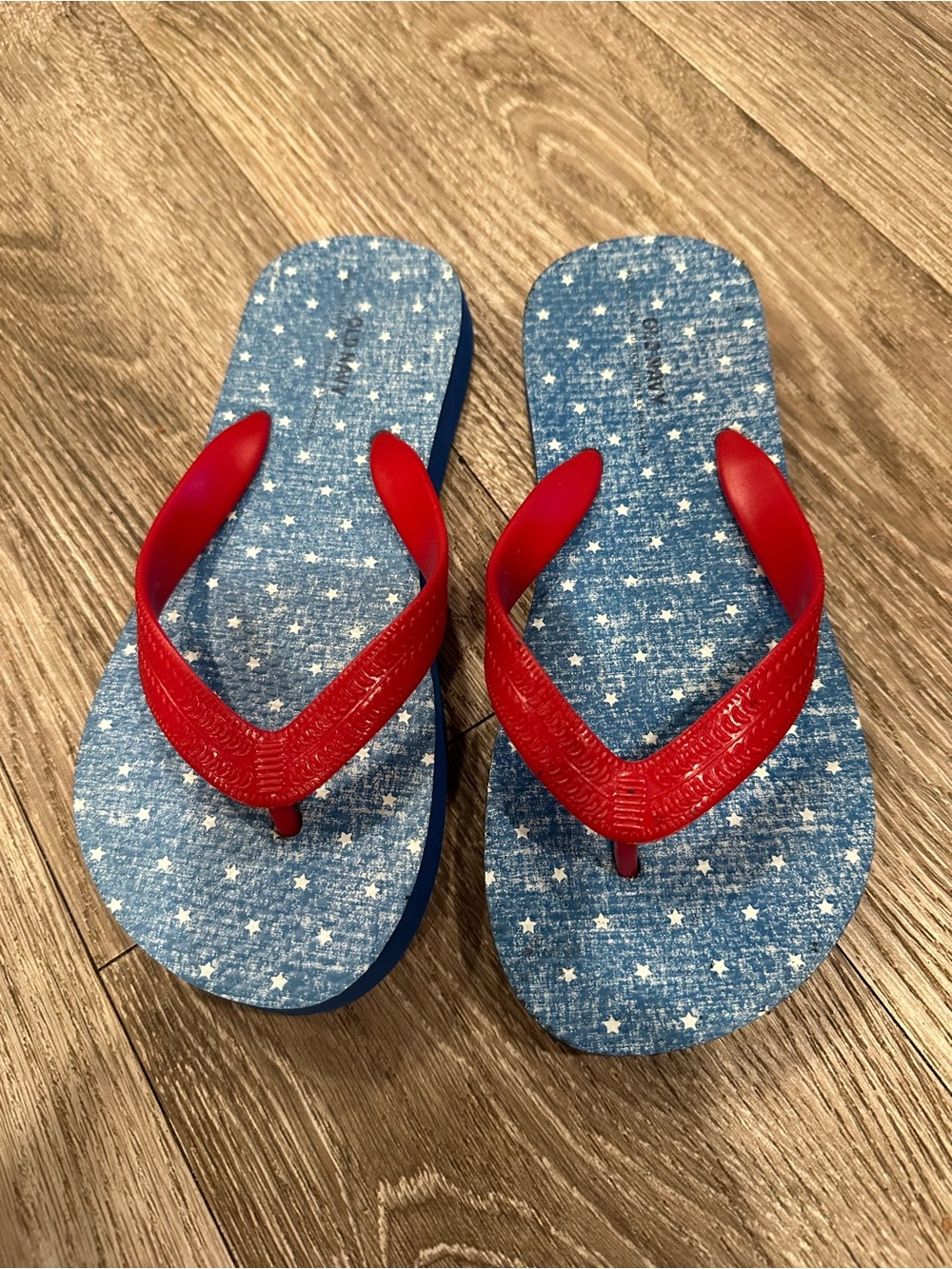 Old Navy Kids Blue Star Print Flip Flops with Red Straps